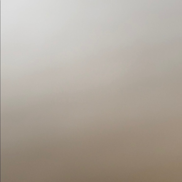 Meet your Posher, Danielle - Picture 1 of 1